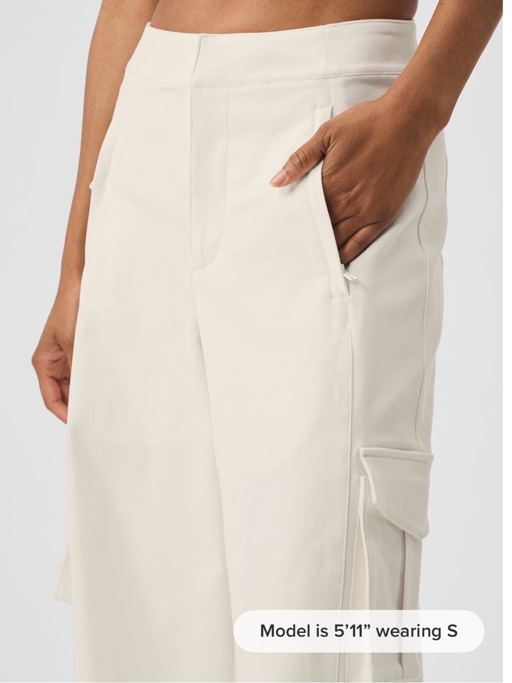 ALO Yoga Cream Wide-Leg Cargo Trousers